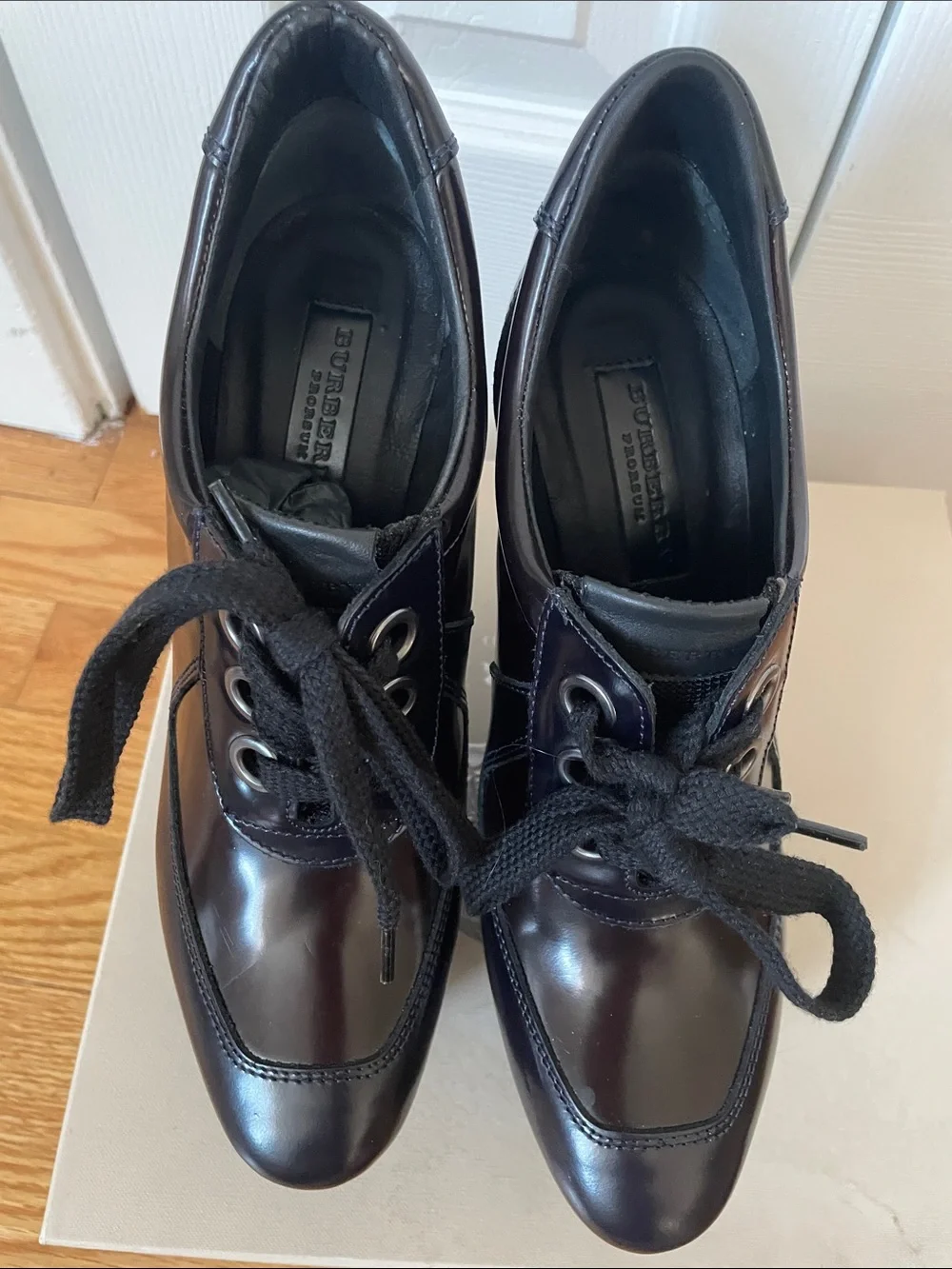 WORN ONCE Burberry Prorsum 150 Stuart Black Maroon Polished Leather Platforms